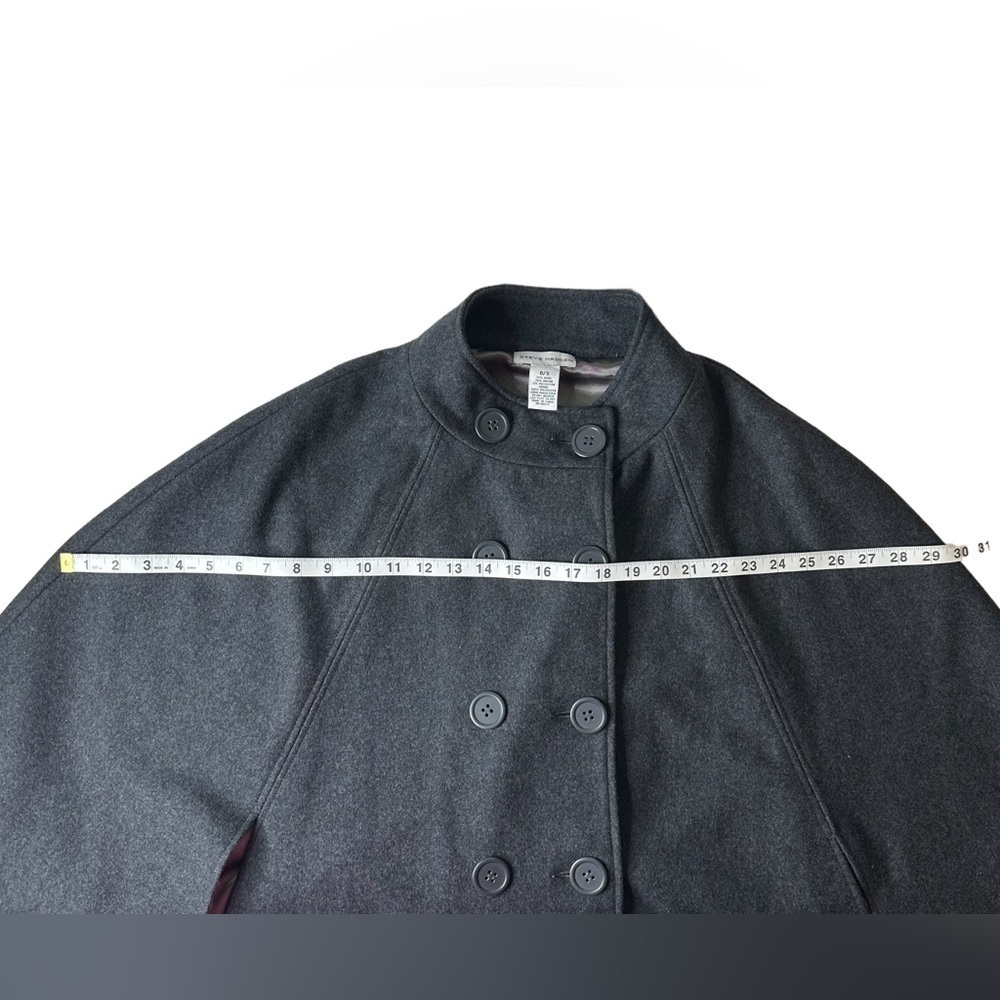Steve Madden Gray Button Up Cape. One Size - image 5